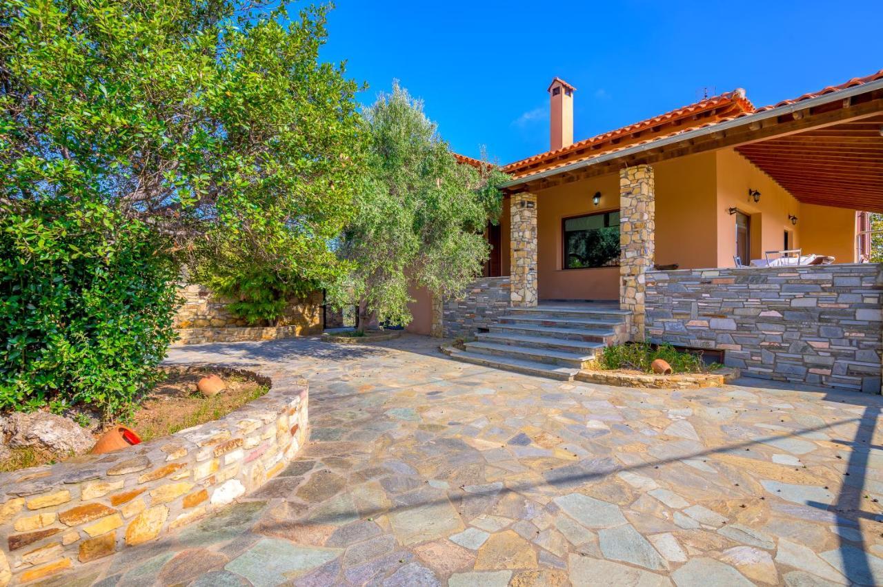 Luxurious Villa With Gorgeous View And Bbq Alejandrópolis Exterior foto