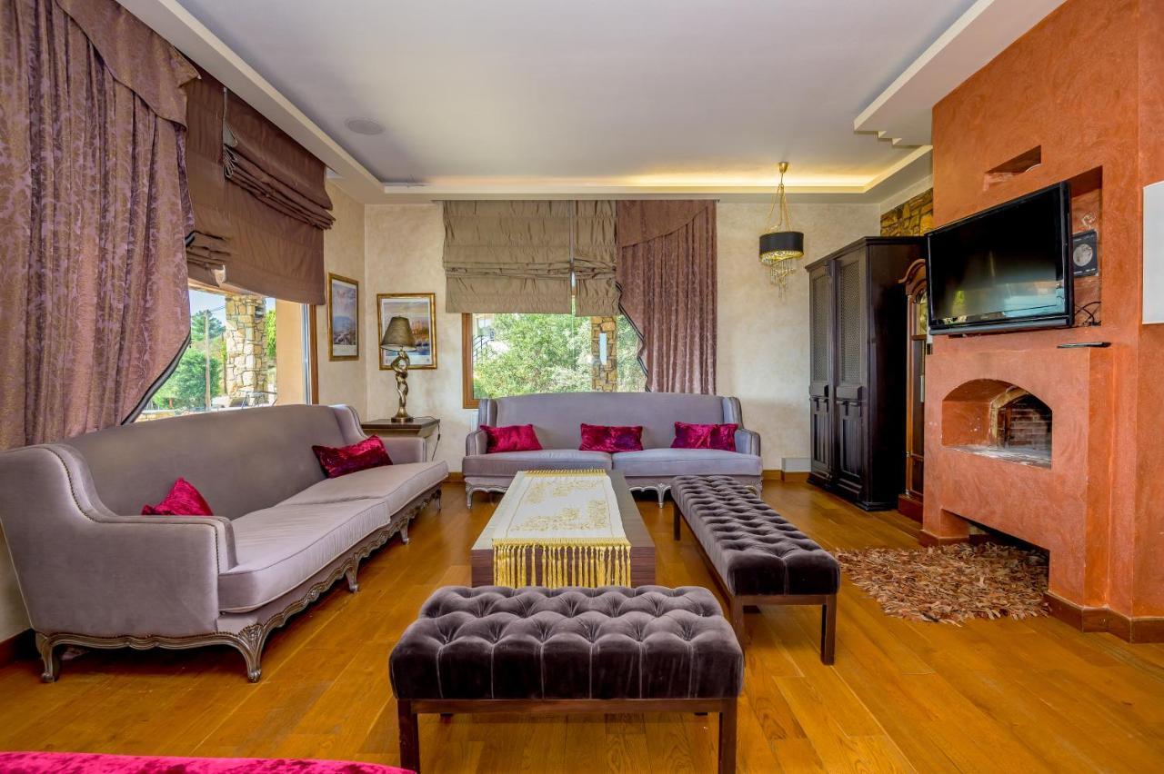Luxurious Villa With Gorgeous View And Bbq Alejandrópolis Exterior foto